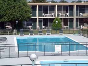 Hotel Quality Inn & Suites