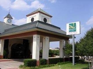 Hotel Quality Inn & Suites-addison