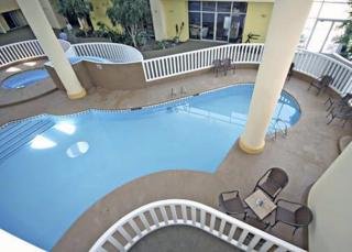 Hotel Quality Inn & Suites Airpark East