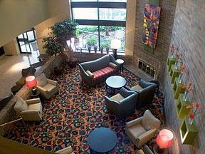 Hotel Quality Inn & Suites Airport