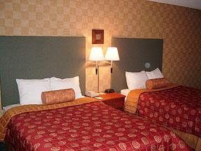 Hotel Quality Inn & Suites Airport