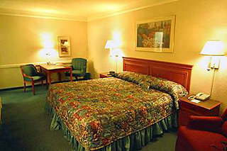Hotel Quality Inn & Suites Airpot Clt