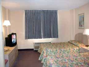 Hotel Quality Inn & Suites At Universal Studios