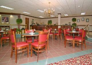 Hotel Quality Inn & Suites Civic Center