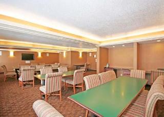 Hotel Quality Inn & Suites Coliseum