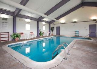 Hotel Quality Inn & Suites Conference Center