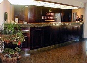 Hotel Quality Inn & Suites-dallas