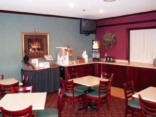Hotel Quality Inn & Suites East