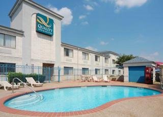 Hotel Quality Inn & Suites-grand Praire