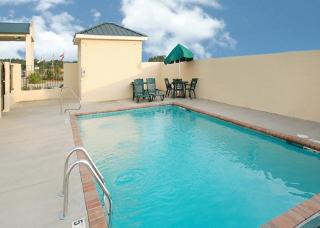 Hotel Quality Inn & Suites Jackson Int