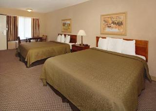 Hotel Quality Inn & Suites Mt. Chalet