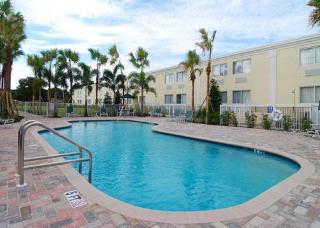 Hotel Quality Inn & Suites Near Fairgrounds Ybor City