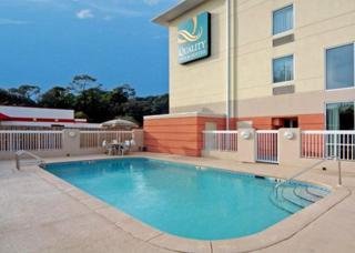 Hotel Quality Inn & Suites Panama City
