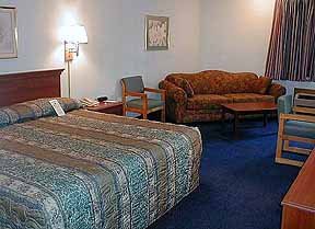 Hotel Quality Inn & Suites Seneca Road