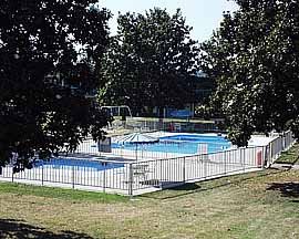 Hotel Quality Inn & Suites Seneca Road