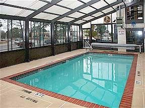 Hotel Quality Inn & Suites Southlake