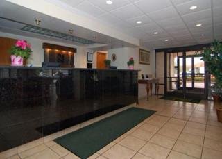 Hotel Quality Inn & Suites-statesville