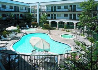 Hotel Quality Suites