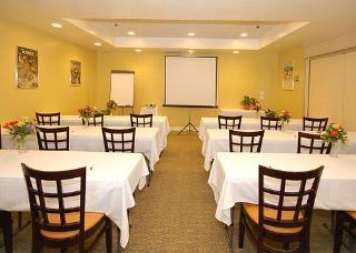 Hotel Quality Suites John Wayne Airport