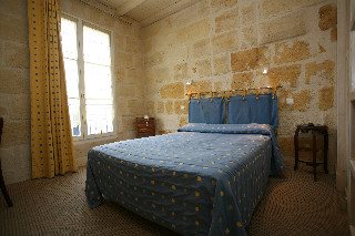 Hotel Qualys La Tour Intendance