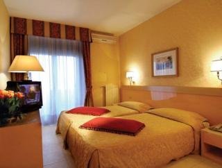 Hotel Quark Due Residence