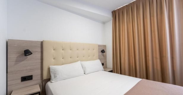 Hotel Queens
