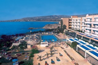 Hotel Queens Bay