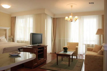 Hotel Queens Court