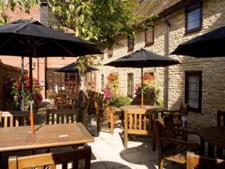 Hotel Queens Head