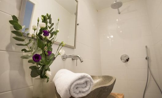 Hotel Quentin Golden Bear