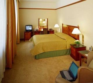 Hotel Radisson Blu Plaza