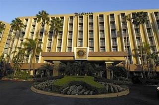 Hotel Radisson Newport Beach