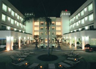 Hotel Radisson Poliforum Plaza