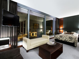 Hotel Rafayel