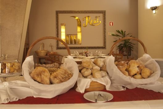 Hotel Rainha D. Amelia