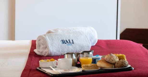 Hotel Rali Viana