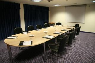 Hotel Ramada By Wyndham London North M1