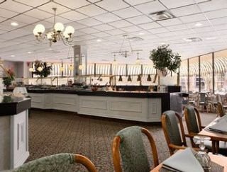 Hotel Ramada Conference Center