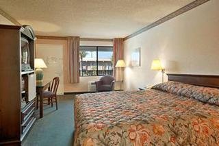 Hotel Ramada Conference Center