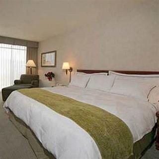 Hotel Ramada Conference Center Milwaukee