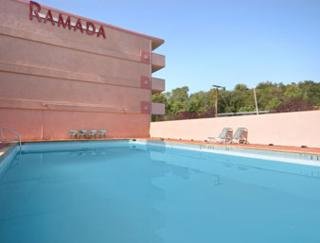 Hotel Ramada Conference Center Roanoke