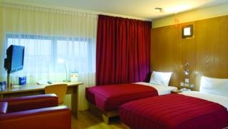 Hotel Ramada Encore Derby