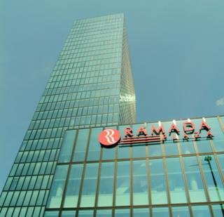 Hotel Ramada Plaza Basel Hotel & Conference Center