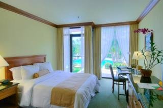 Hotel Ramada Plaza Herradura