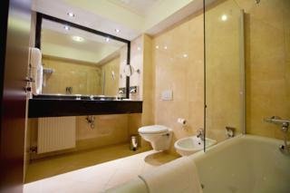 Hotel Ramada & Suites Bucharest North