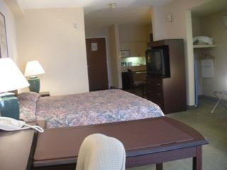 Hotel Ramada Suites Orlando Airport