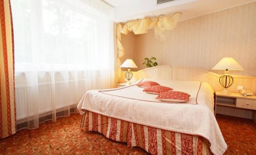 Hotel Ratonda Centrum