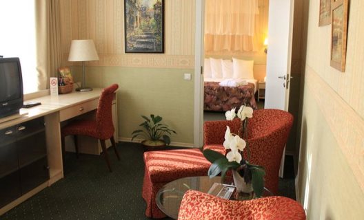 Hotel Ratonda Centrum