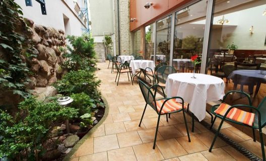Hotel Ratonda Centrum