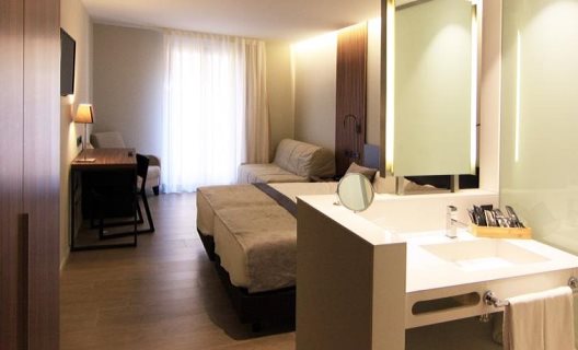 Hotel Raval De La Mar